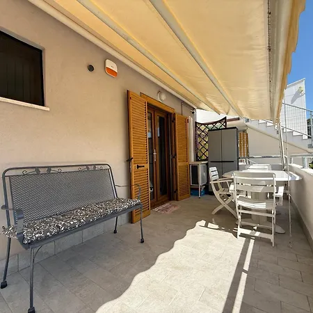 M473 - Marcelli, Trilocale Con Posto Auto E Wifi Apartman *